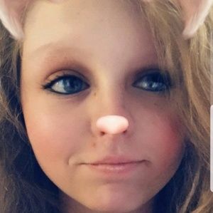 Meet your Posher, Sasha